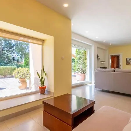 Chalet Casa Segaria *