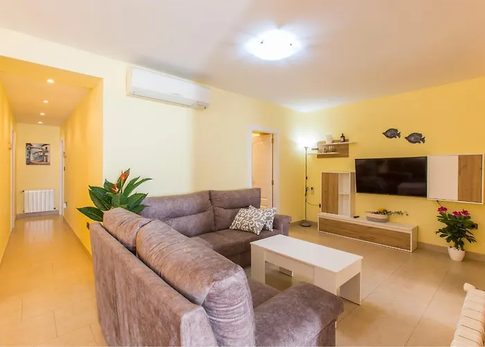 Casa Segaria Con Piscina Privada Y Jardin En